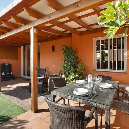 Vakantiehuis Casa Anna By Paramount Holidays *